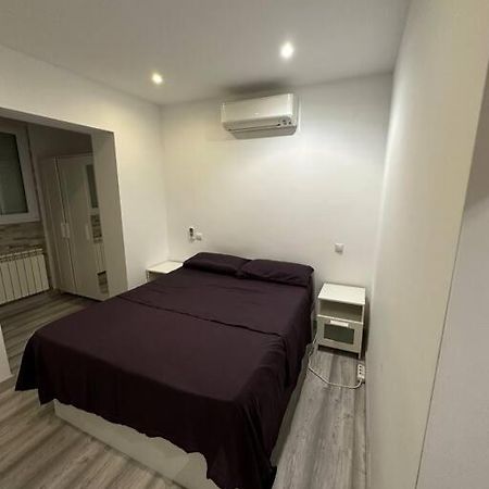 Cozy 1-Bedroom Apartment 마드리드 외부 사진